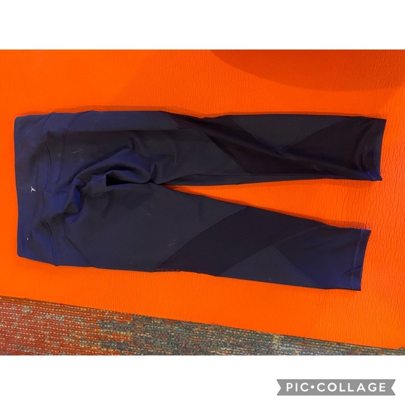 Old navy active go dry crop leggings - Picture 3 of 3